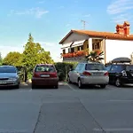 Family Friendly With A Swimming Pool Nedescina, Central Istria - Sredisnja Istra - 7455 Appartamento *