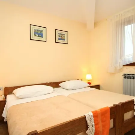 Appartamento Family Friendly With A Swimming Pool Nedescina, Central Istria - Sredisnja Istra - 7455
